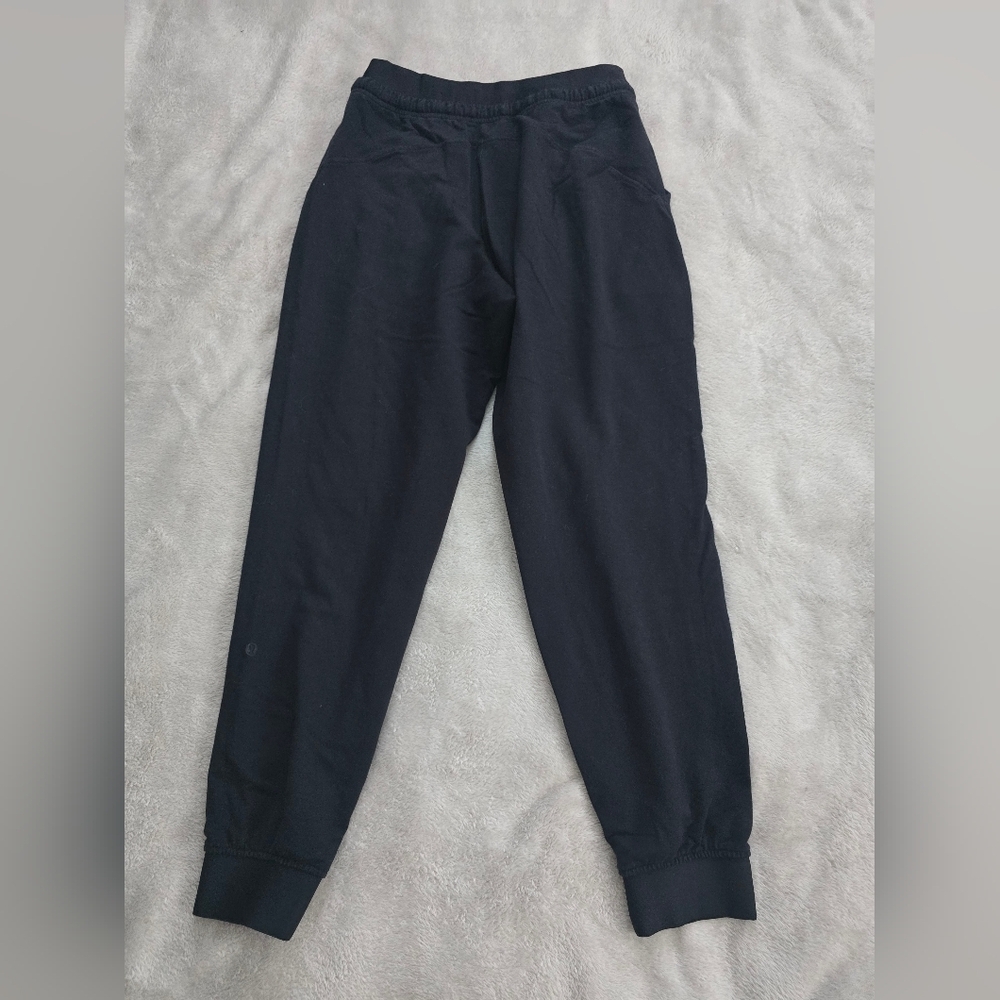Lululemon Refreshed Routine jogger - Picture 12 of 12